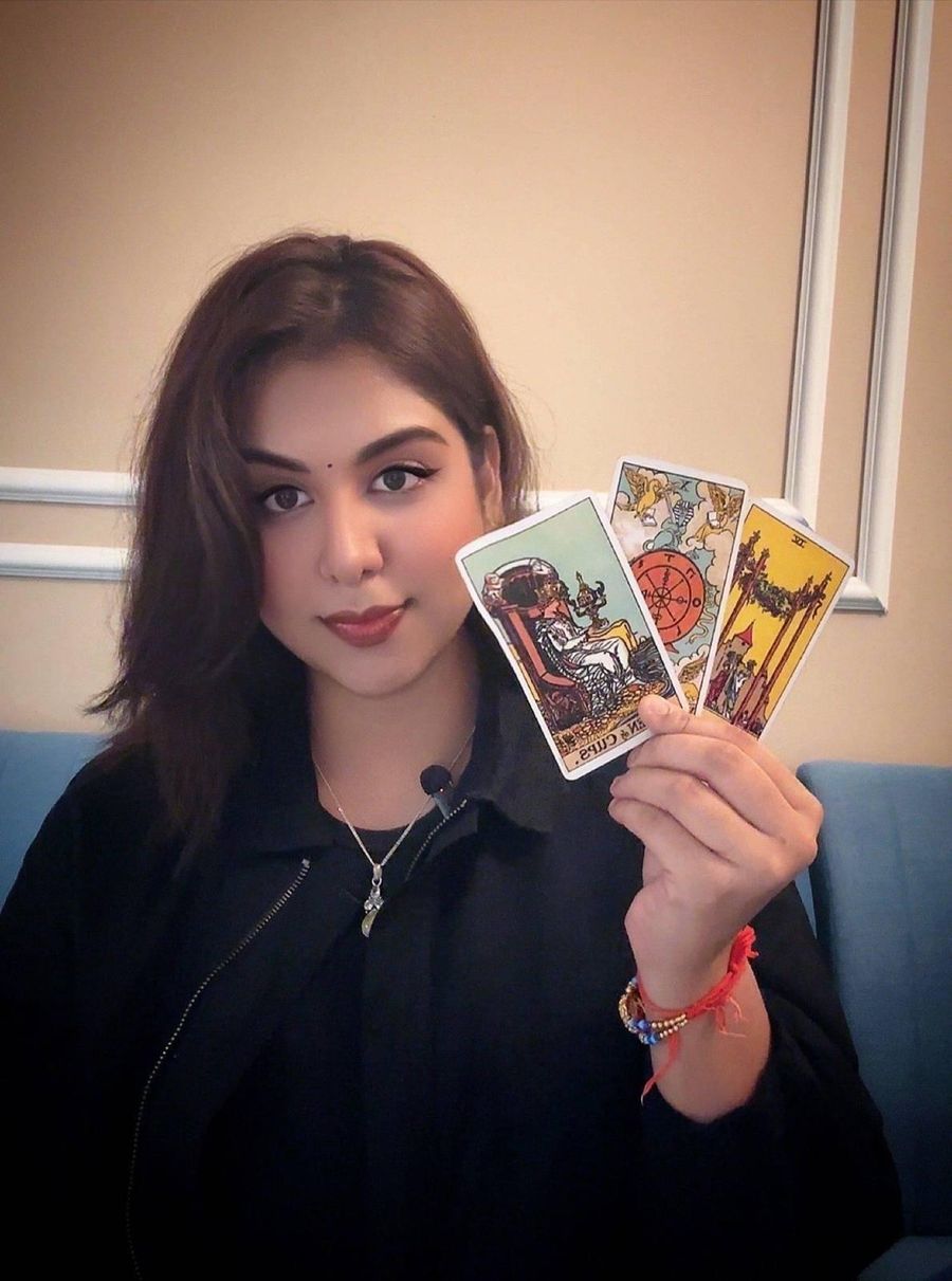 Tarot Specialist